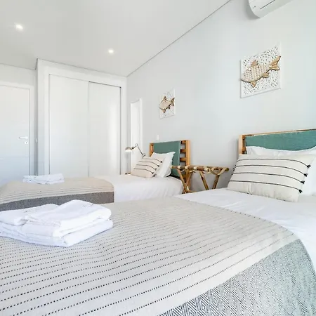 Coastal Holiday's Appartement *